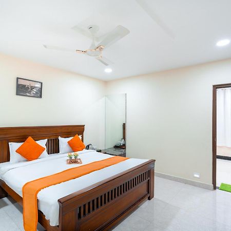 Voila At Nest Hotel Hyderabad Bagian luar foto